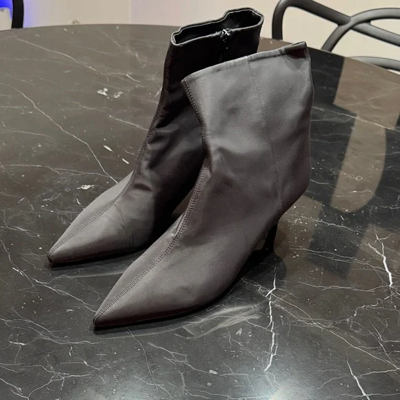 Theory Black Pointed Toe Ankle Boots - Picture 4 of 6